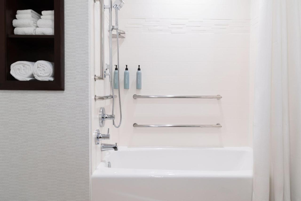 Residence Inn By Marriott Anaheim 布雷亚 外观 照片